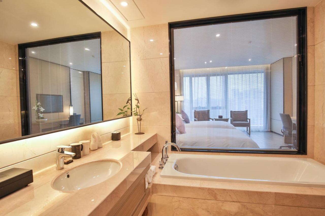 Ssaw Boutique Hotel Wenzhou Jiushan Lake Екстериор снимка